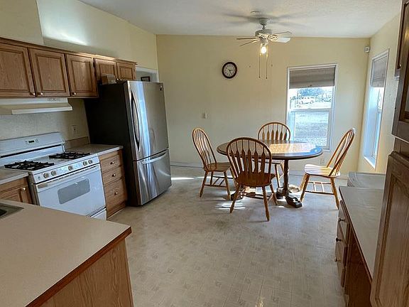 5th image of 3171 S Neil Dr