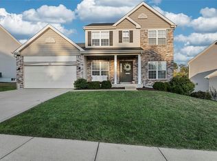 612 Falling Brook Dr, O'Fallon, MO 63366