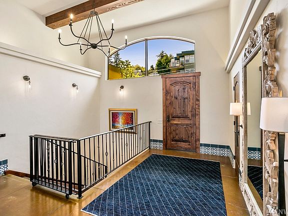 2nd image of 11928 Lakeside Pl NE
