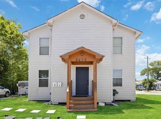 2423 Lucas St #A, Houston, TX 77026