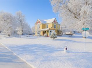 1103 26th St, Marion, IA 52302