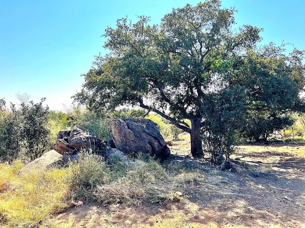209 S River Park Drive, Llano, TX 78643