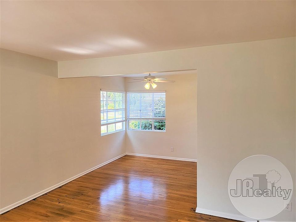 1st image of 7722 Airport Blvd