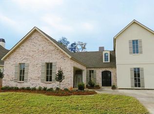 218 W. Longview Court, Madisonville, LA 70447