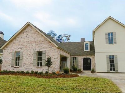 218 W. Longview Court, Madisonville, LA, 70447