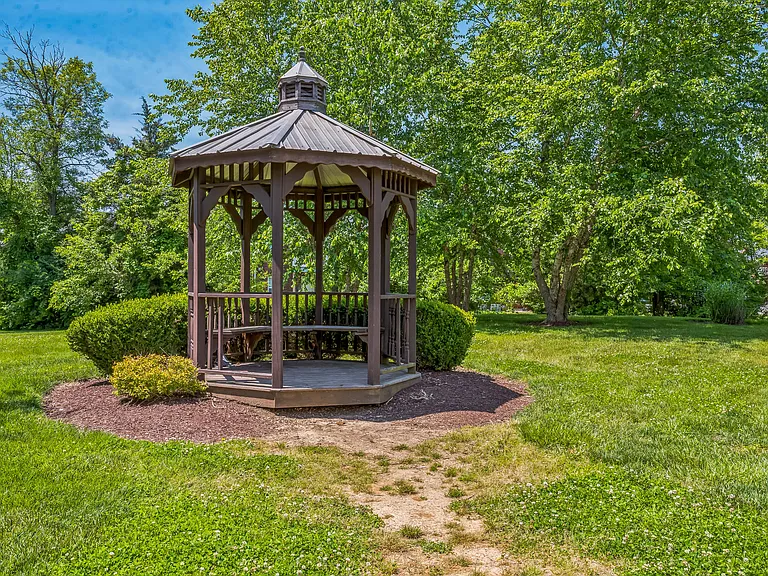 Newberry Parc — Photo 19
