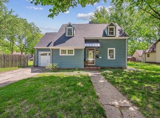 1425 3rd Ave, Windom, MN 56101