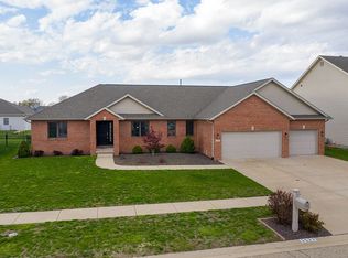 3533 Fernwood Dr, Springfield, IL 62711