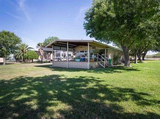 307 Lake Dr, Del Rio, TX 78840