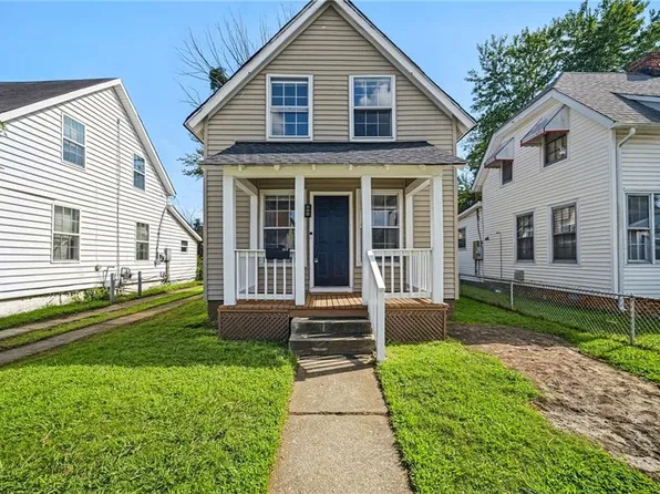 54 Hobson St, Portsmouth, VA 23704