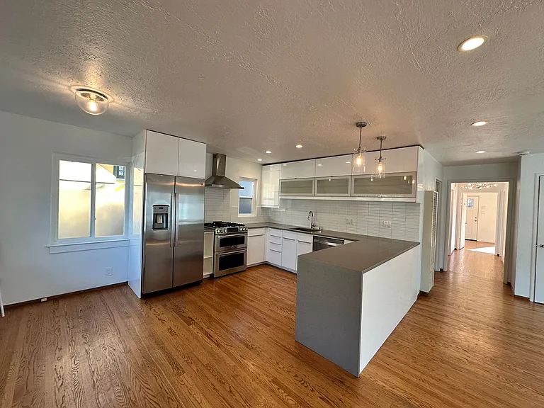 1380 Hearst Ave — Photo 5