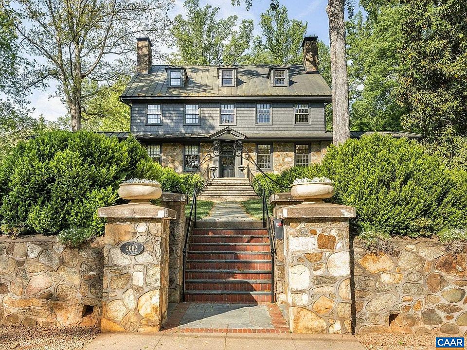 1st image of 2662 Jefferson Park Cir