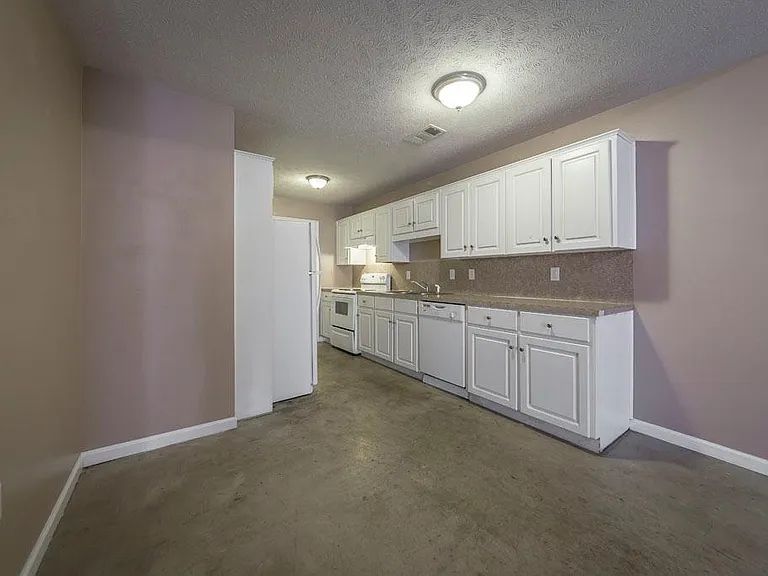 21 Sundown Dr — Photo 3
