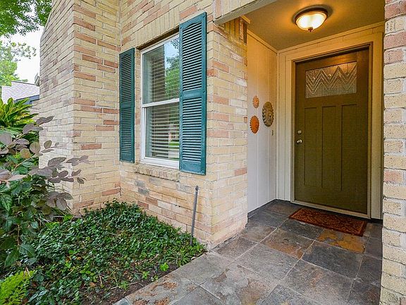 2nd image of 2214 Windy Meadow Dr