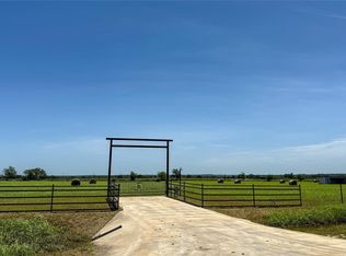 174 Private Road 107, Blum, TX 76627