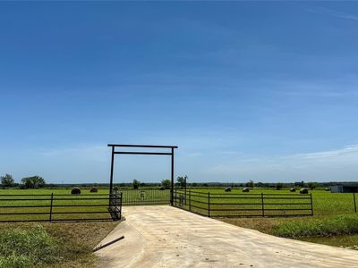 174 Private Road 107, Blum, TX, 76627