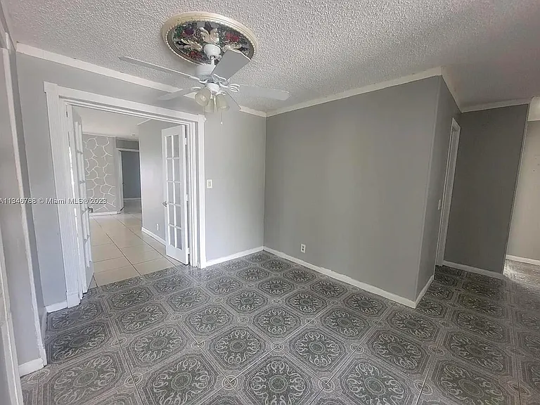 2070 NW 28th Ter — Photo 13