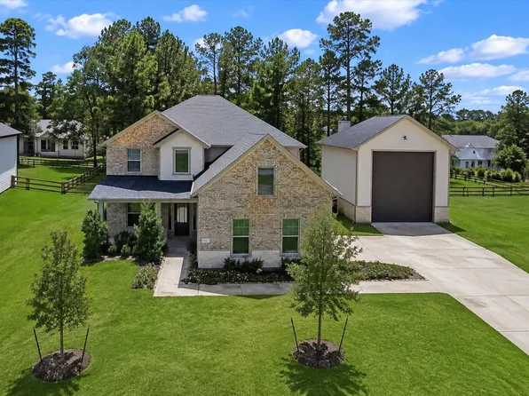 615 Running Iron Ln, Magnolia, TX 77354