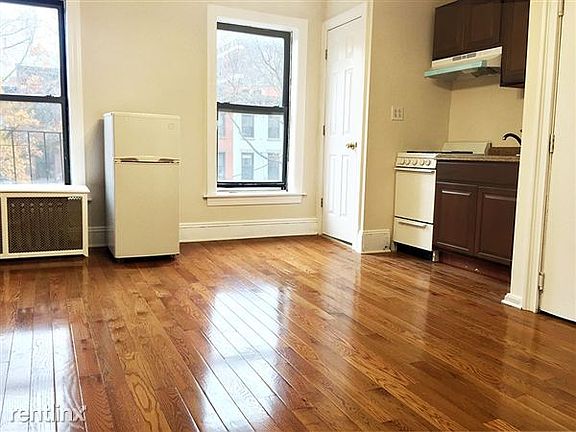 AD-222281_20151124011603pm.3