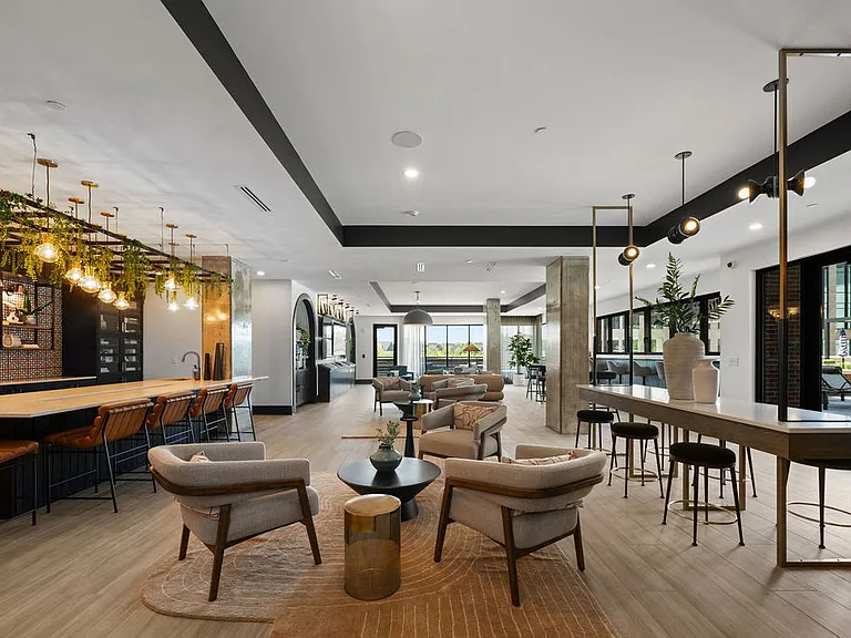 The Rowe at Commonwealth — Photo 27