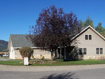 501 Snake River Dr, Alpine, WY, 83128