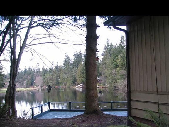 3rd image of 1711 Lake Dr