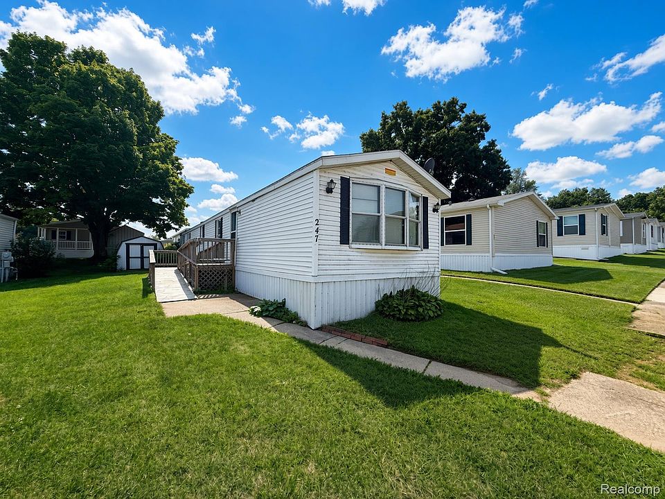 1st image of 247 Sutherland Dr