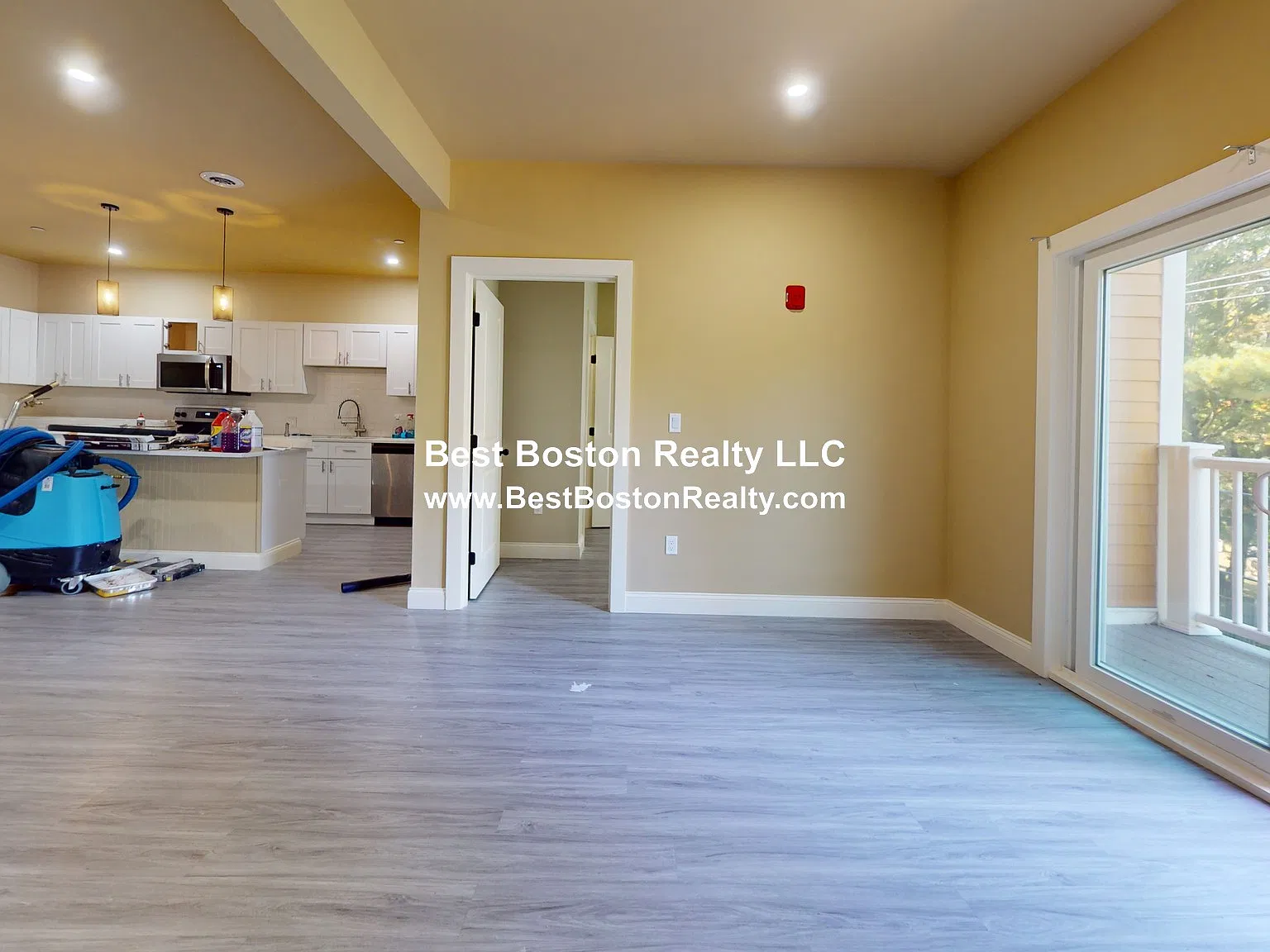 2 bed, 2.0 bath, $2,695 — Photo 4