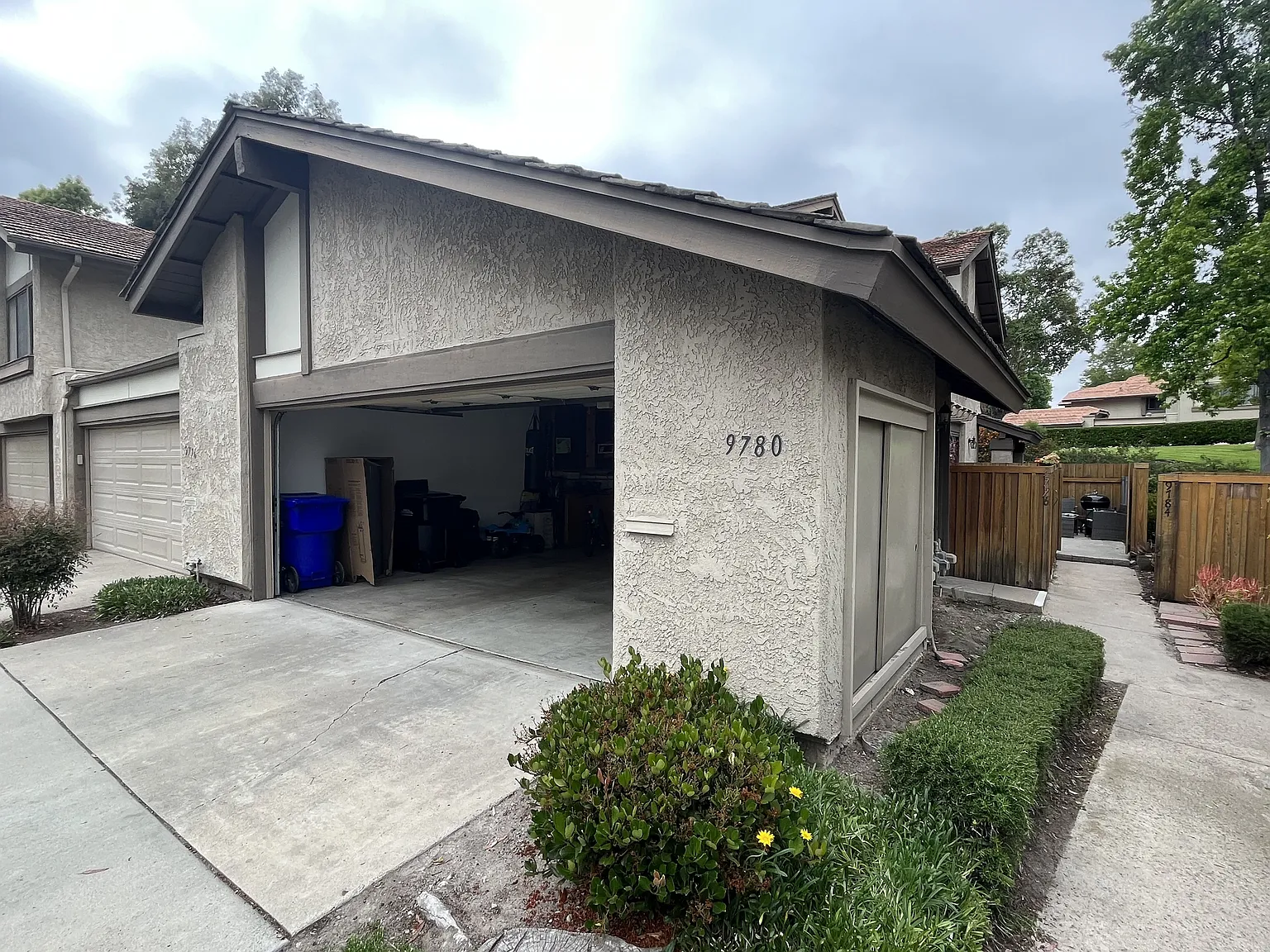 2 bed, 2.5 bath, 1360 sqft, $3,749 — Photo 3