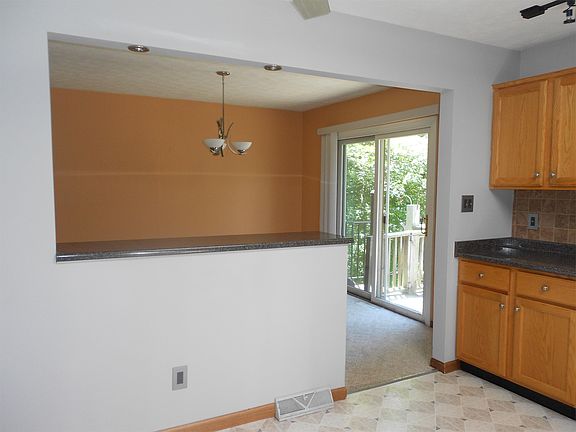 5th image of 43 Briarwood Dr