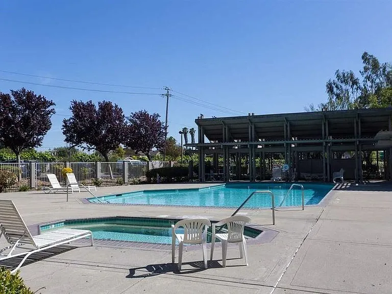 25930 Kay Ave #109 — Photo 31