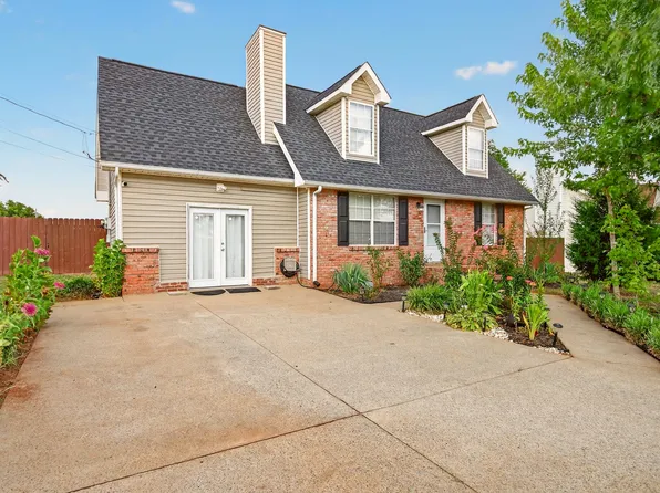 1217 Marla Dr, Clarksville, TN 37042