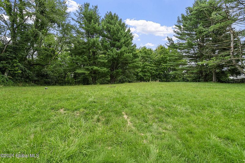 4th image of 64 Millard Road