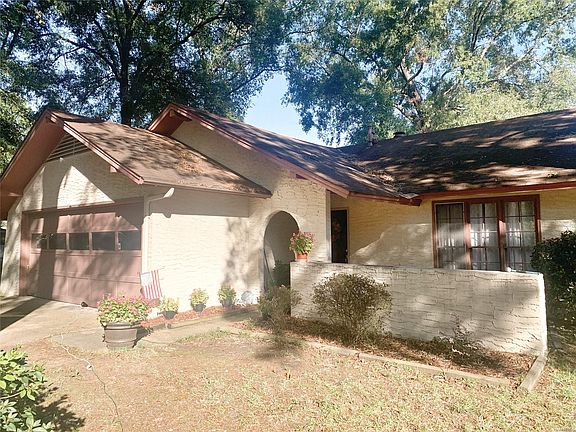 2nd image of 4209 Johnstown Dr