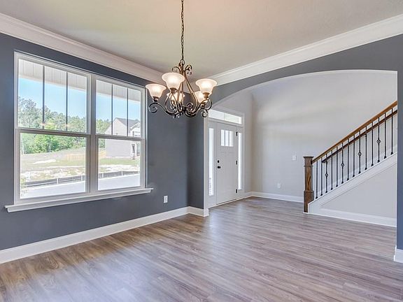 3rd image of 104 Old Oak Dr Lot 16