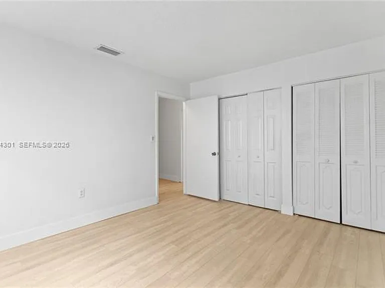 6745 NW 169th St #Townhouse G — Photo 17