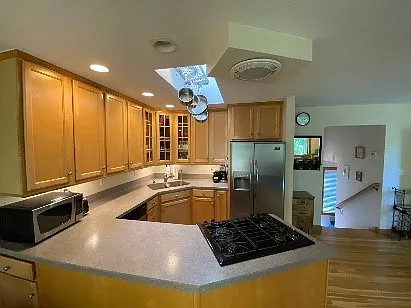 3831 SW Canby St #3831 — Photo 2