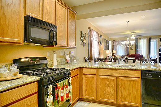 4th image of 10416 Siltstone Way