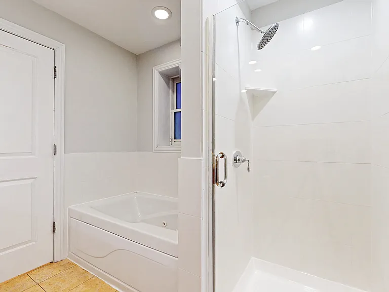 1504 W Augusta Blvd #1 — Photo 21