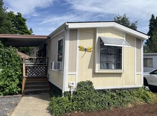 742 2nd Ave SPC 15, Gold Hill, OR 97525