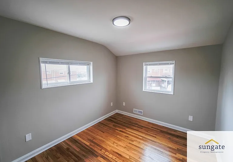 3427 N Point Rd — Photo 15