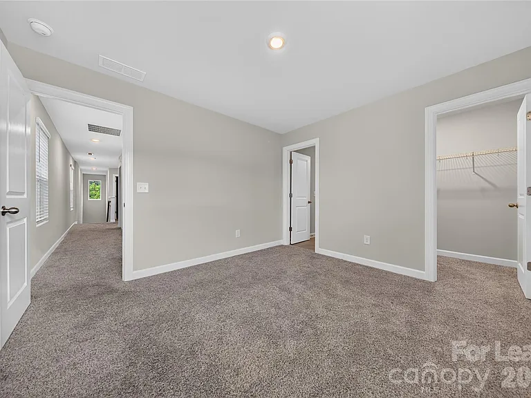 13222 Kenworth Rd — Photo 29