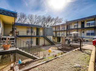 5201 Curzon Ave #6, Fort Worth, TX 76107