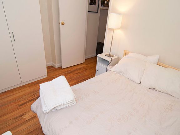 4th image of 27 Prince St APT 9A