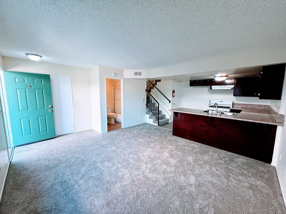 Building Photo - Orchard Plaza Apts
