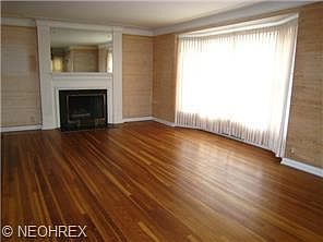 2nd image of 18321 Scottsdale Blvd