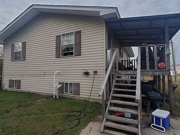 3rd image of 60 Appaloosa Ln