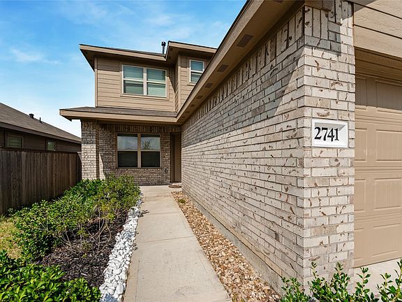 4th image of 2741 Cadiz Bay Dr
