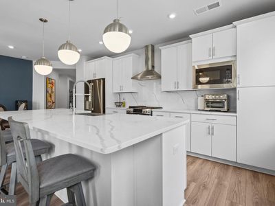 3925 Fair Ridge Dr APT 201, Fairfax, VA, 22033