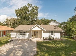 566 S 6th St, Ponchatoula, LA 70454